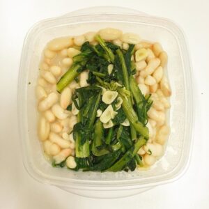 Comfort food from the south of italy: Fave e cicoria pugliese #mediterraniandiet #vegan #plantbased #healthy